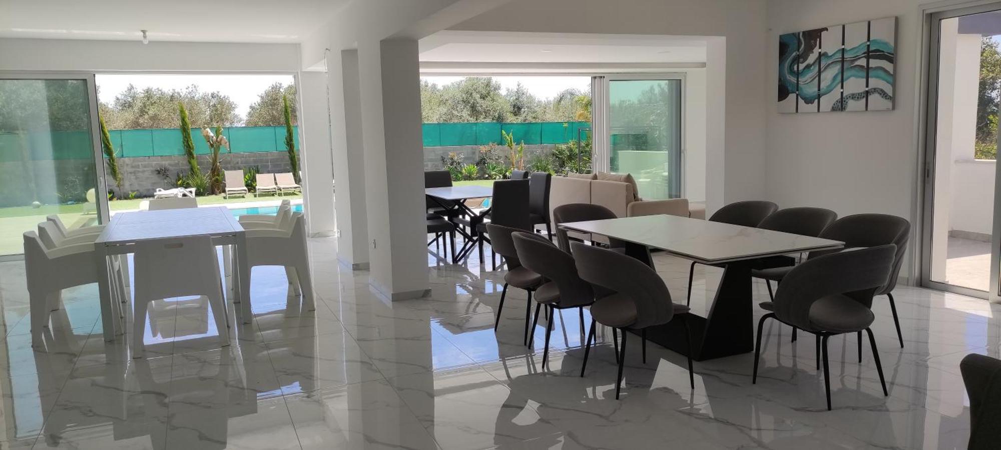 Kiti Village Villa, Cyprus, Salt-Water Pool, 6 Bedrooms, Larnaca Buitenkant foto